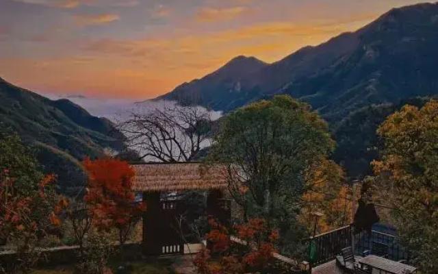Yinchuanju Anji Canyon View Resort