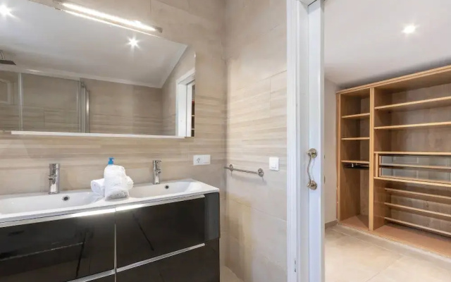 Miramar Apartment