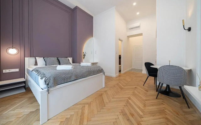 A27- Boutique Apartments, Best Location by Bqa