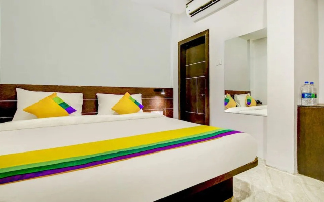 Hotel O S7