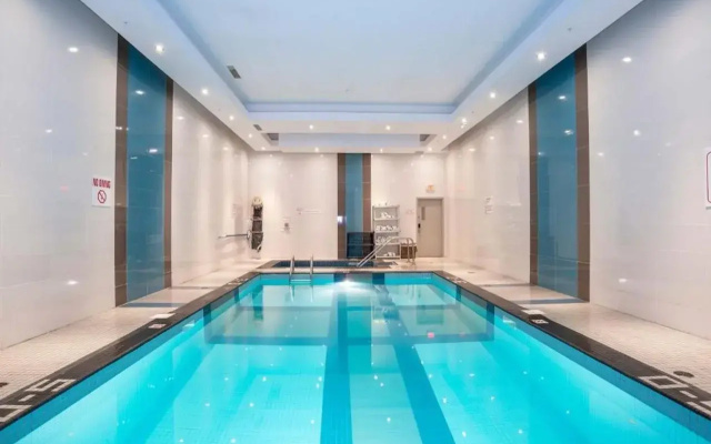 Sandman Signature Winnipeg Airport Hotel & Suites