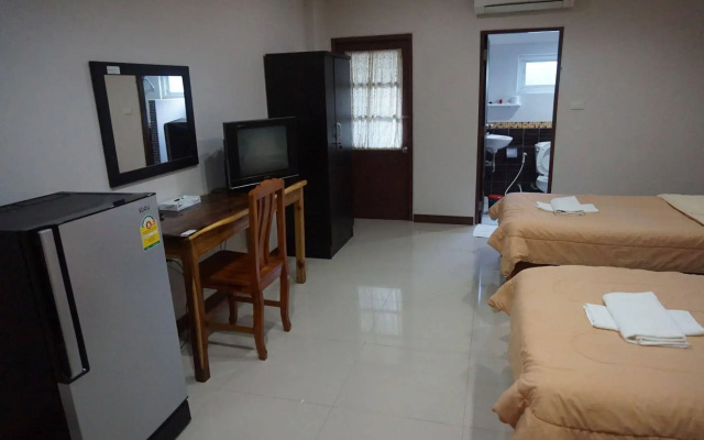 Klangmuang River Home