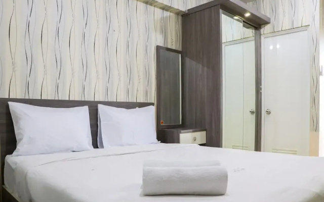 Cozy And Enjoy Studio Room At Green Pramuka City Apartment