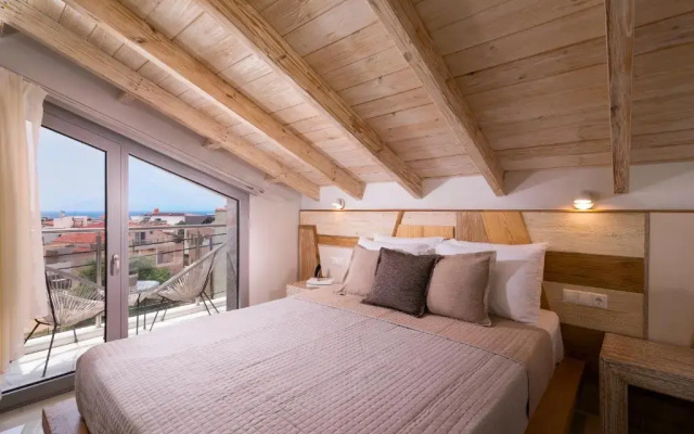 Lena Apartments
