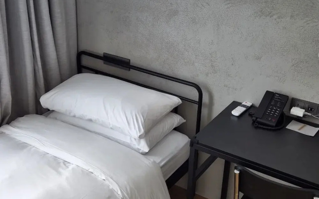 L7 GWANGMYEONG by LOTTE HOTELS (formerly Take Hotel Seoul Gwangmyeong)