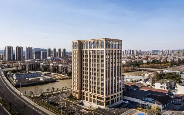 JI Hotel (Huzhou Wanda Mall East Second Ring Road)