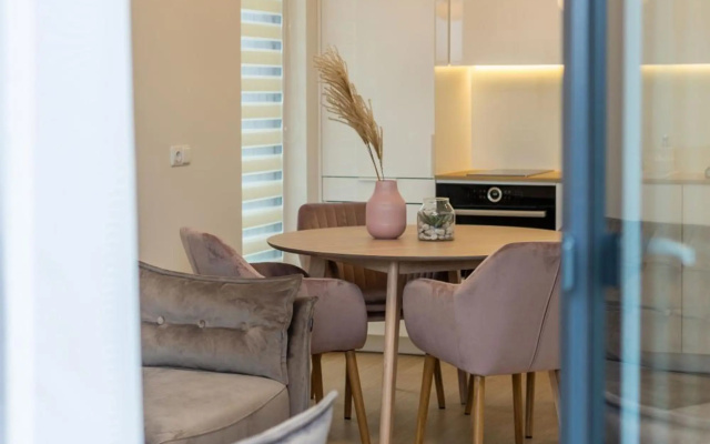 LIGHT home - Mano jūra 1 Kunigiškiai - by Hello Sea homes