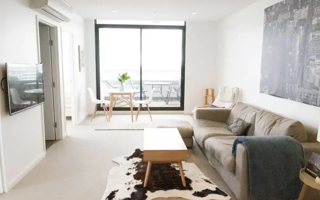 Modern 2 Bedroom Apartment in Melbourne's Northcote