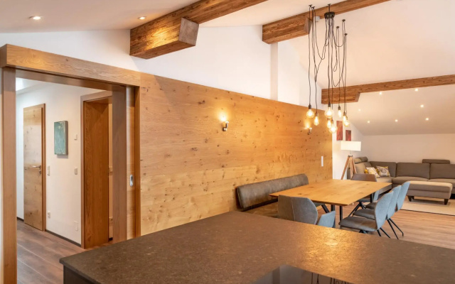 Finest Villa Zell am See - Penthouse Sauna