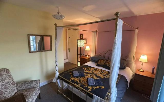 Ivy Braveheart Guesthouse