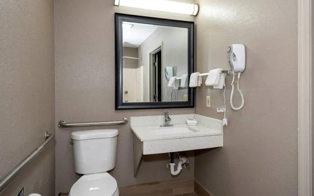 Red Roof Inn Bay Minette