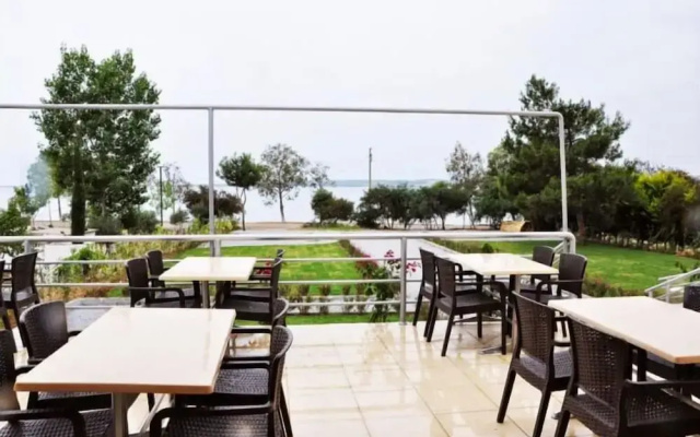 Woxx Beach Hotel
