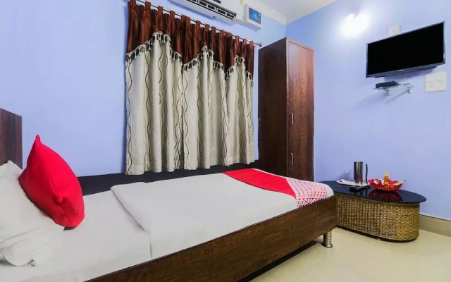 OYO 27675 Hotel Am Palace