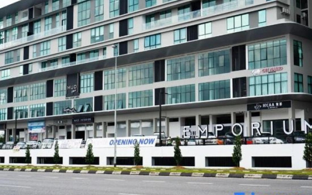 Luxe Loft 3BR Emporium 9pax