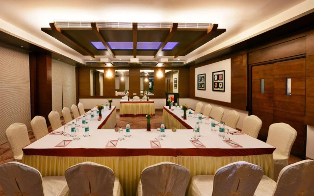 Keshav Clarks Inn