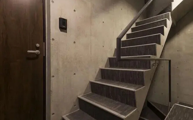 C2 Maison Philippe Shitaya 203