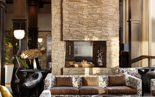 Hotel Arts