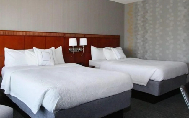 Courtyard by Marriott Salina