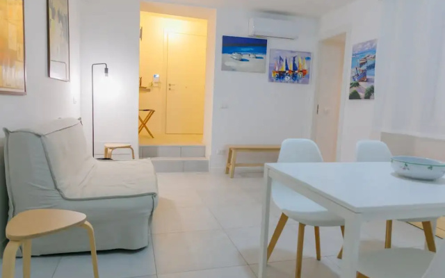A due Passi dal Molo by Wonderful Italy - Apartment