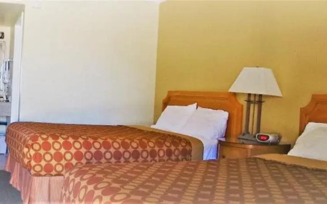 Executive Inn