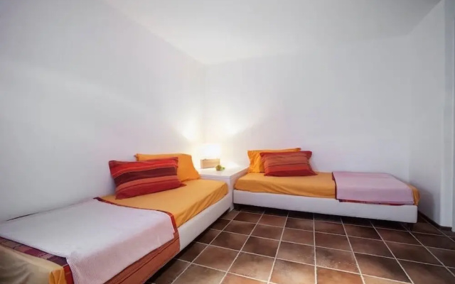 Gorgeous 6bdr SeaFront Villa