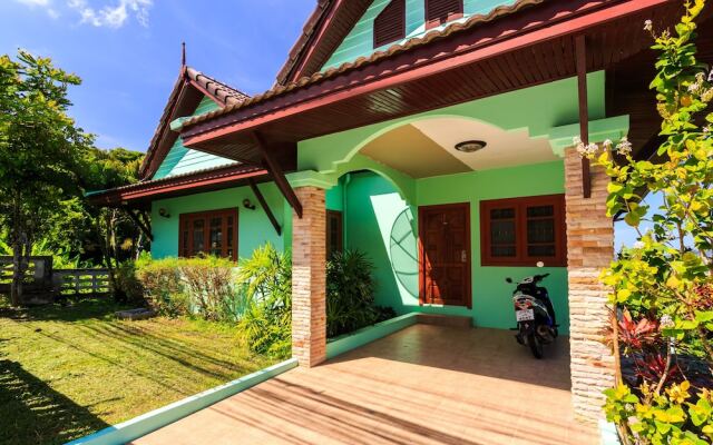 Отель Vista Villa by Lofty вид на фасад