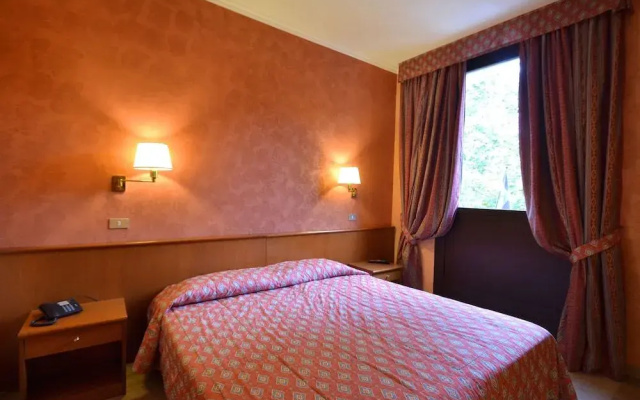 Euro Motel