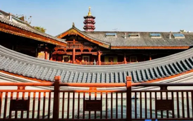 Xichang Qianxun Tangji SCHOLARS Hotel