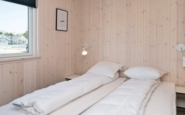 5 Star Holiday Home in Norre Nebel