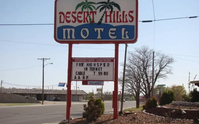 Desert Hills Motel