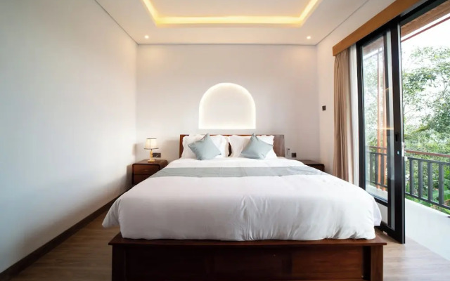 Lunaire Guest House