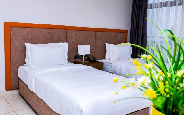 Canary Hotel