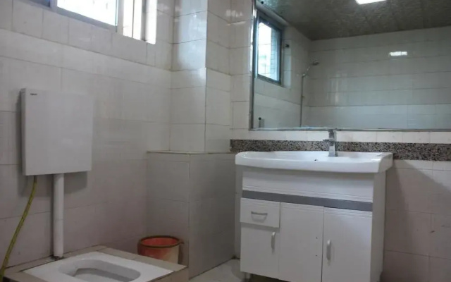 Chengdu Yuesijia Youth Apartment