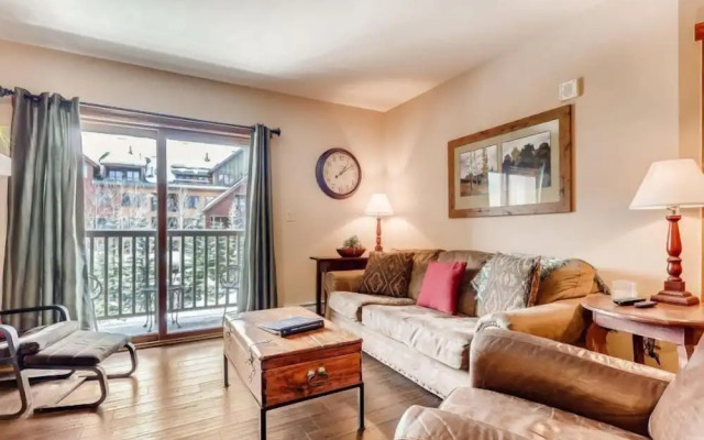 Luxury 1 Bedroom Mountain Condo in River Run Village With Expansive Mountain Views and Walking Distance to Ski Slopes