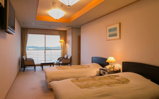 Kaga Kanko Hotel