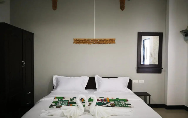 RQ Phuket Patong Beach by Collection O