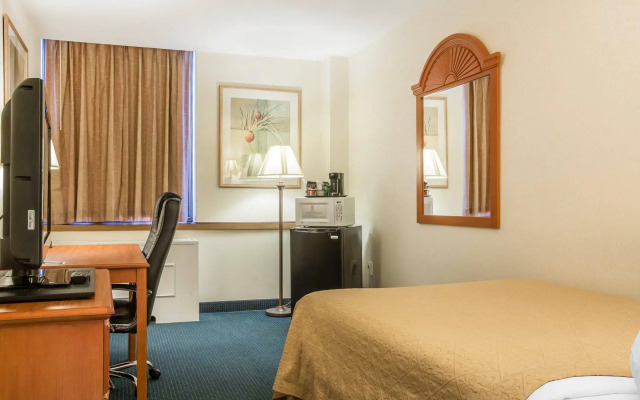 Quality Inn Massena