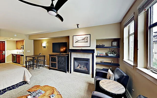 580 Winter Park - Studio Condo