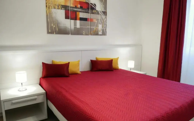 Denza Apartments