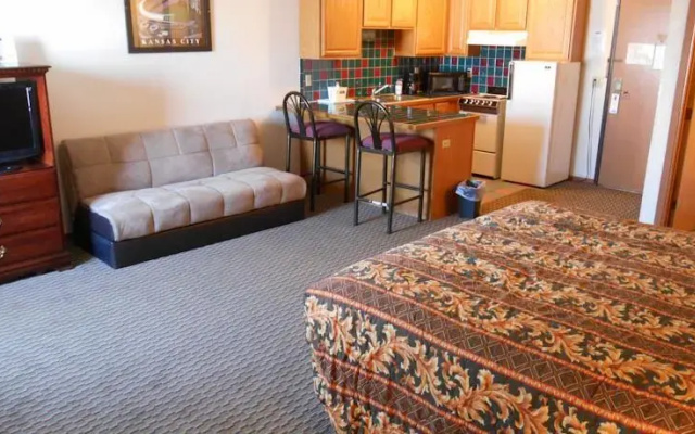 Howard Johnson Express Inn - Wichita