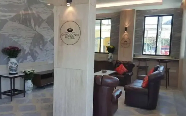 Cameronia Hotel