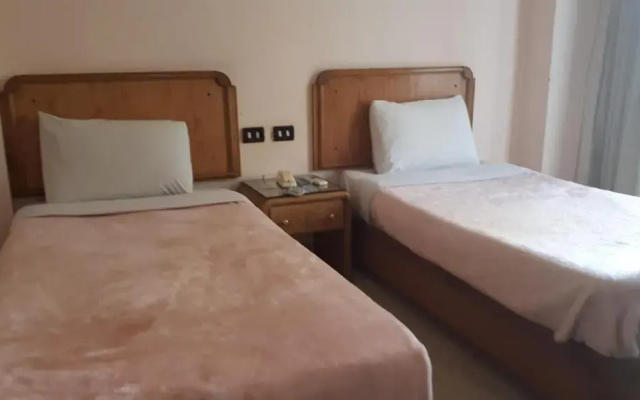 New Pola hotel