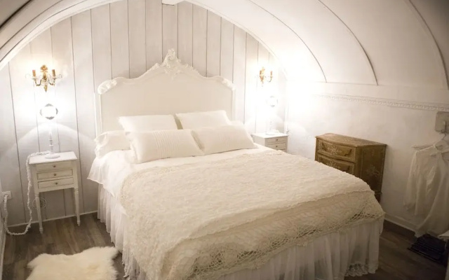 Lescapade Aixoise Nuit Romantique