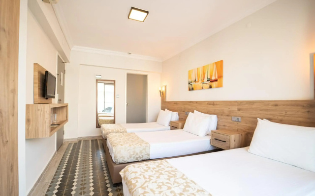 Moda Beach Hotel