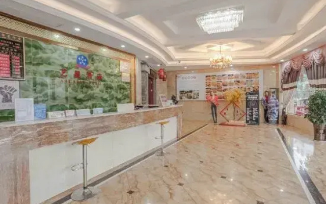 art star hotel