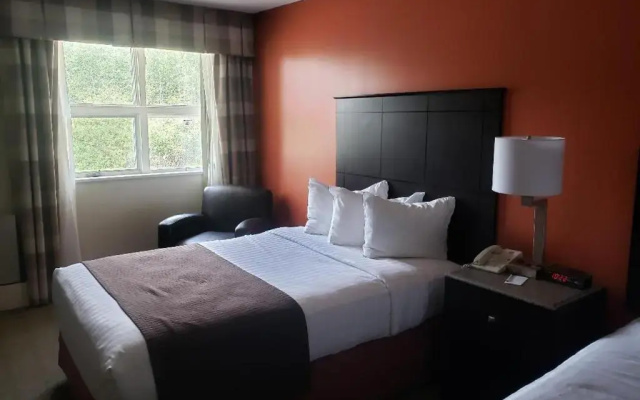 AmericInn by Wyndham International Falls