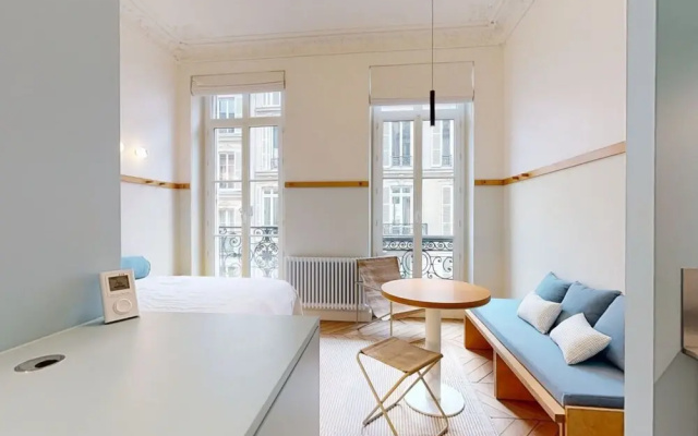 Altido Delightful 1bed Studio w Shared Co-working Space