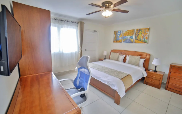 Pearl Aruba Condos