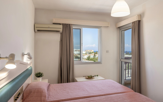 Seagull Hotel