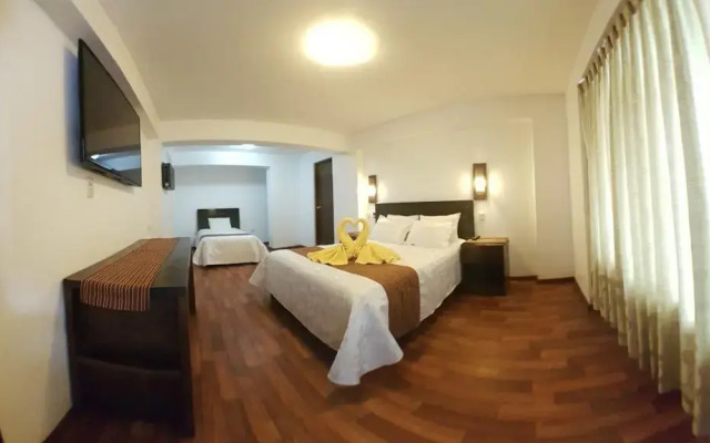La Cabaña Hotel